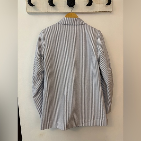 H&M Oversized Seersucker Double Breasted Longline Blazer - Picture 6 of 9